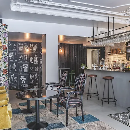 Belleval 4* Paris