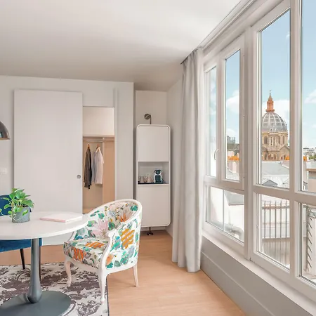 Hotel Belleval Paris